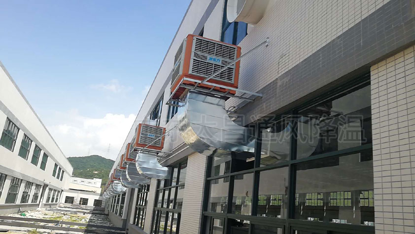 車間降溫都配置安裝節(jié)能環(huán)保空調(diào)，降溫效果好到爆