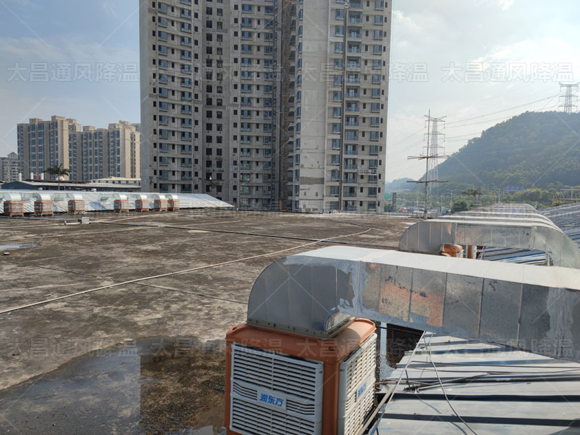 環(huán)保空調(diào)機(jī).jpg